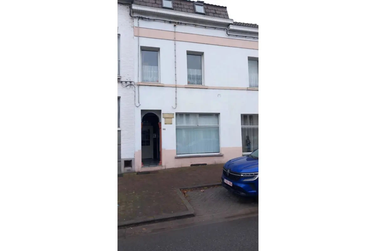 Appartement à vendre à Haine-Saint-Paul 7100 150000.00€ 2 chambres 120.00m² - annonce 340625