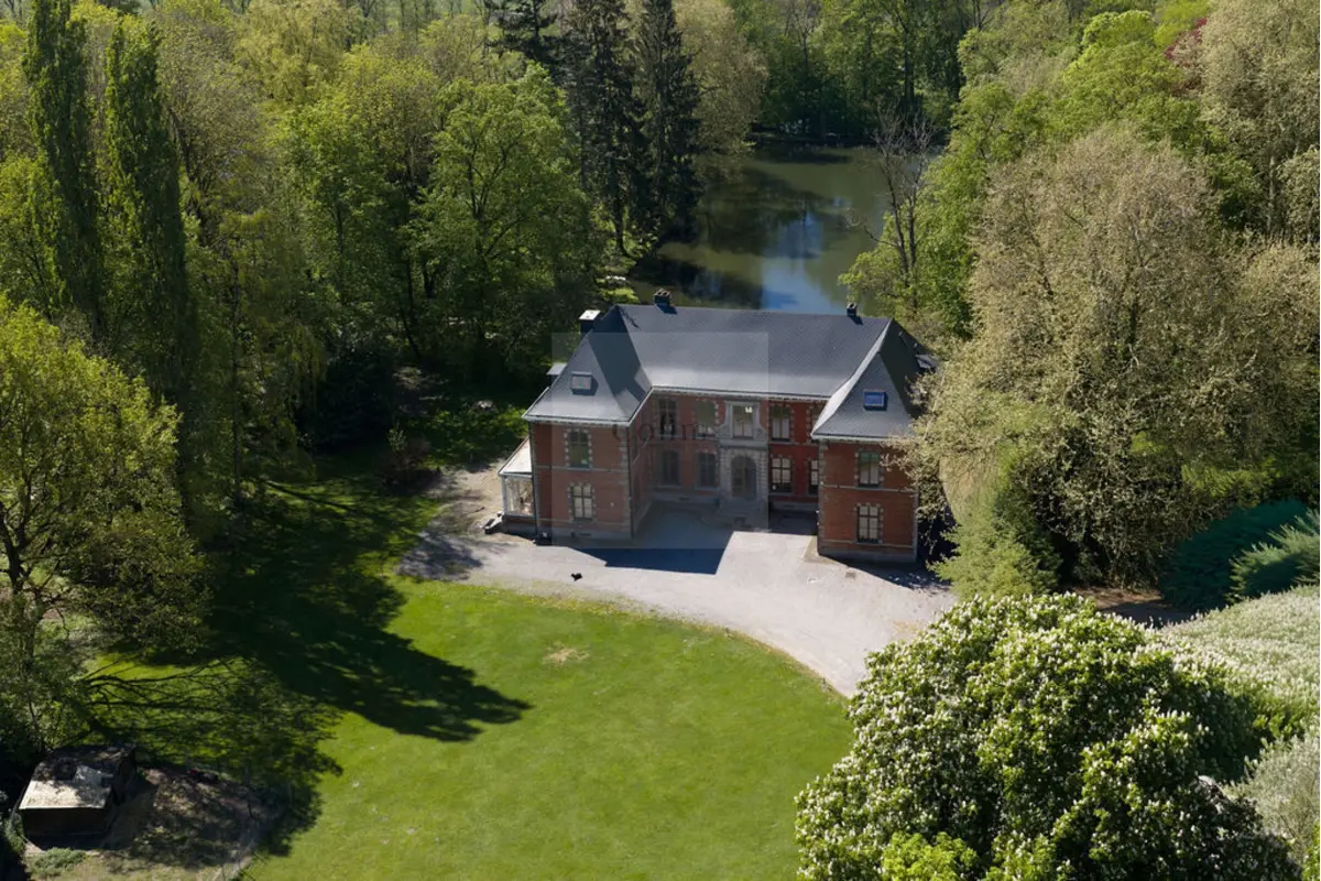 Villa à vendre à Manage 7170 1150000.00€ 8 chambres 900.00m² - annonce 748456
