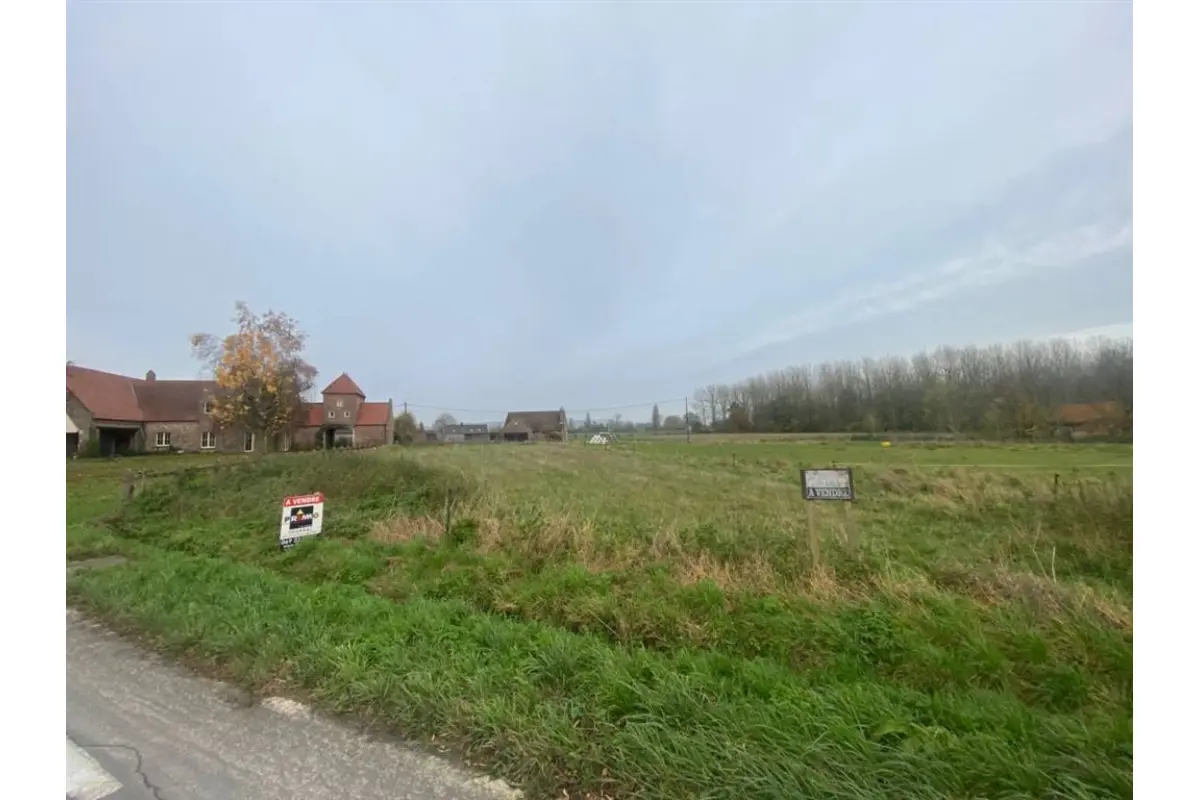 Terrain à bâtir à vendre à Escanaffles 7760 100000.00€  chambres m² - annonce 349644