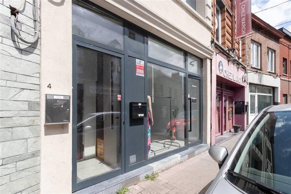 Commerce à vendre à Leuze-en-Hainaut 7900 99000.00€ chambres 45.00m² - annonce 353708
