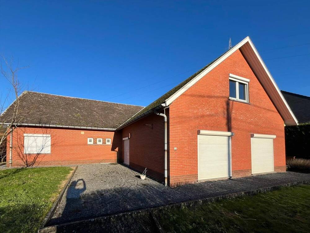 Maison à vendre à Anderlues 6150 385000.00€ 5 chambres 220.00m² - annonce 355085