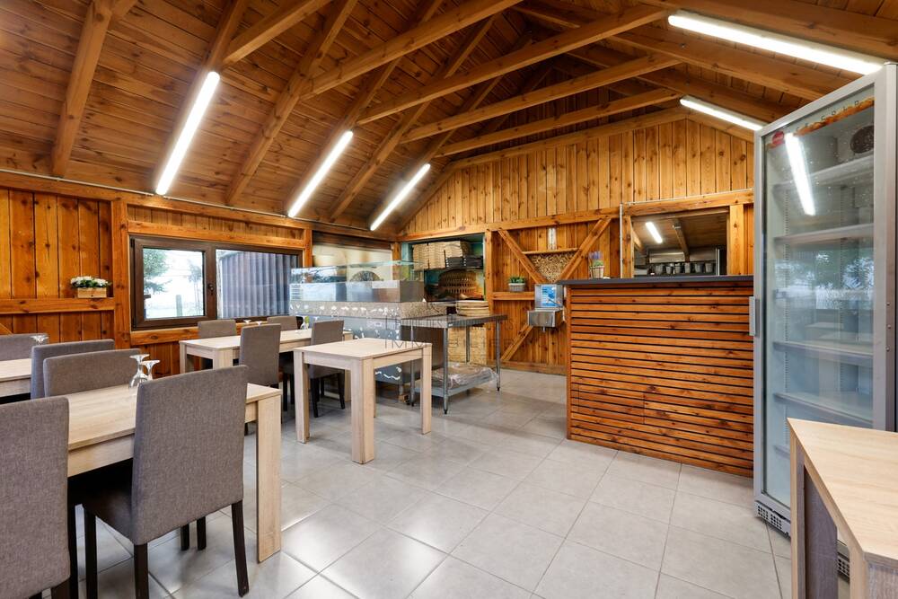 Commerce à vendre à Monceau-sur-Sambre 6031 129999.00€ chambres 75.00m² - annonce 358635