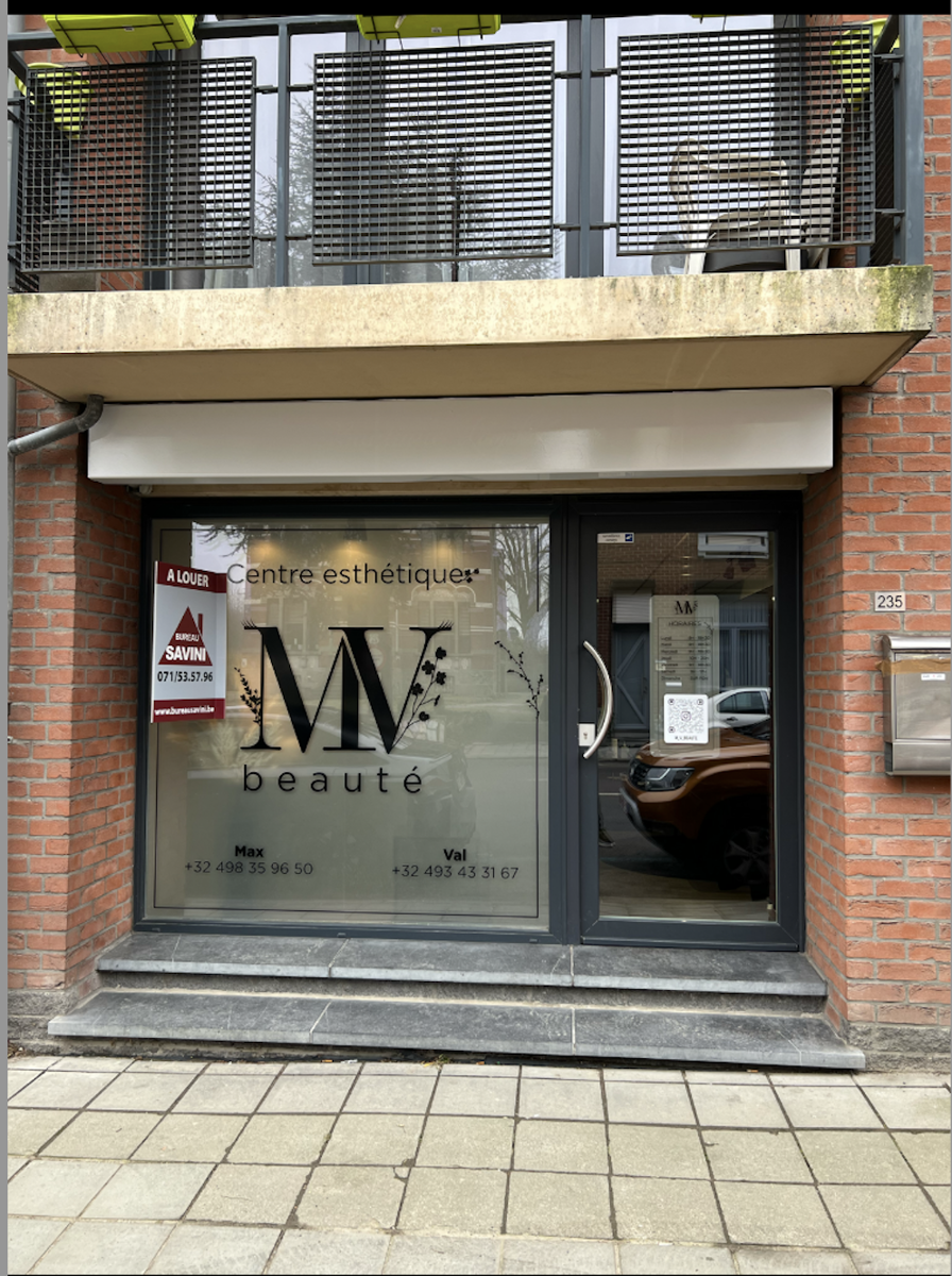 Commerce à louer à Mont-sur-Marchienne 6032 550.00€  chambres 40.00m² - annonce 361231