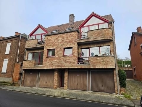 Appartement à louer à Thieu 7070 750.00€ 2 chambres 90.00m² - annonce 558575