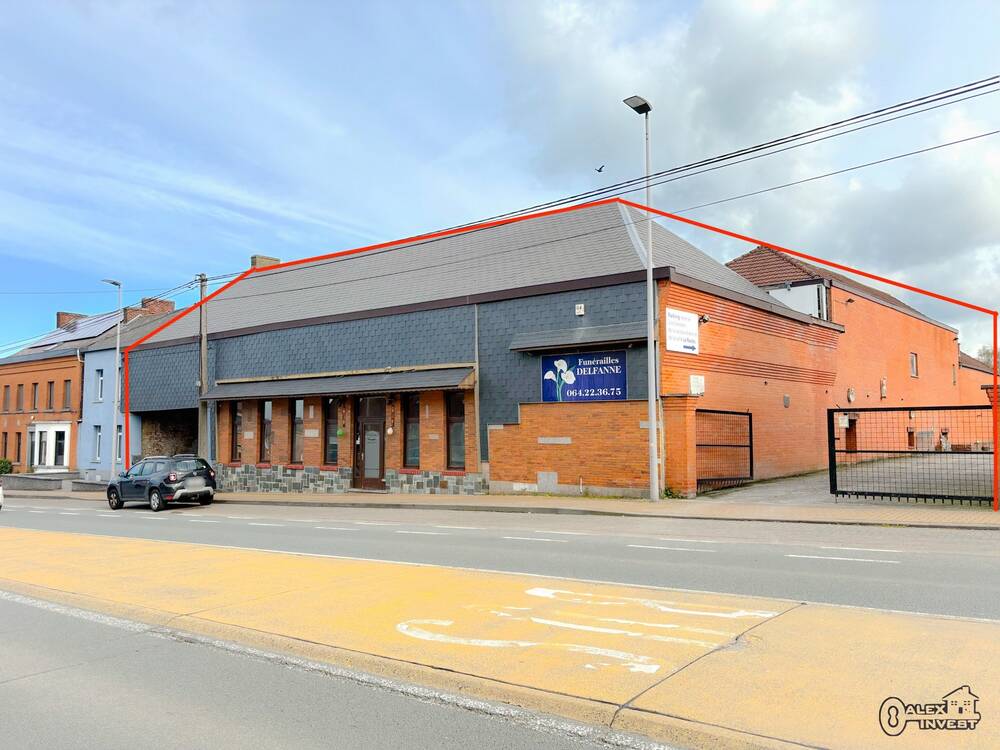 Commerce à vendre à Houdeng-Aimeries 7110 280000.00€ chambres 300.00m² - annonce 368428