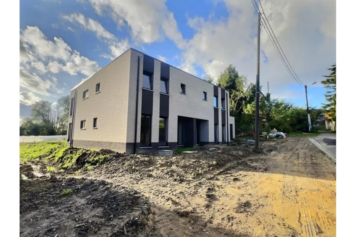 Maison à vendre à Farciennes 6240 189000.00€ 4 chambres 170.00m² - annonce 370362