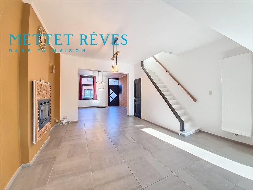 Maison à vendre à Châtelineau 6200 265000.00€ 3 chambres 185.00m² - annonce 479093