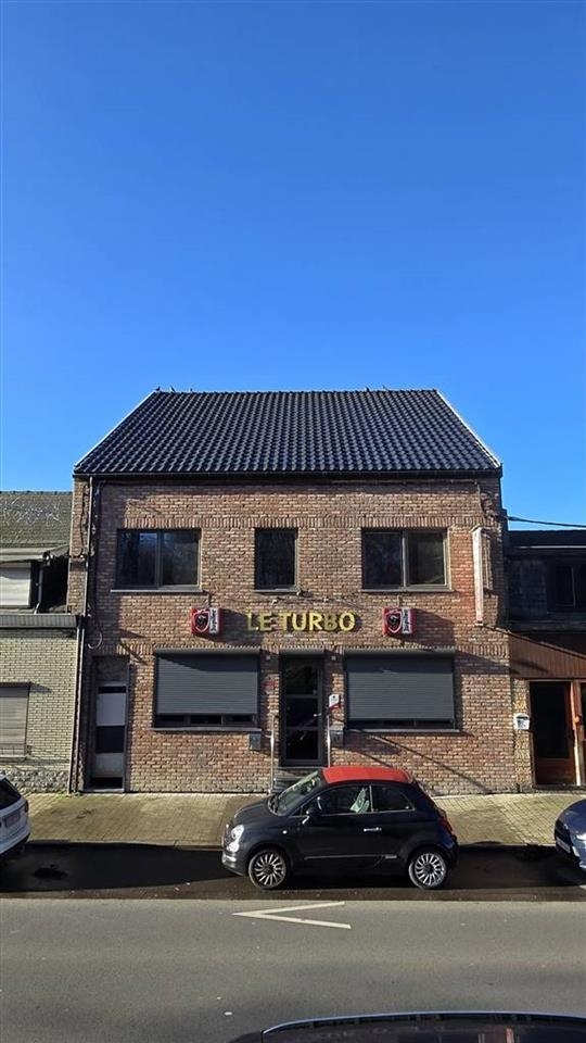 Commerce à vendre à Flénu 7012 245000.00€ 5 chambres 406.00m² - annonce 378393