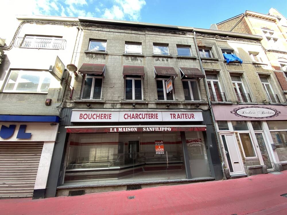 Commerce à à Châtelet 6200 850.00€ chambres 80.00m² - annonce 379761