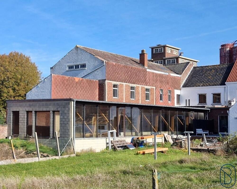 Commerce à vendre à Mourcourt 7543 290000.00€ chambres 644.00m² - annonce 379565