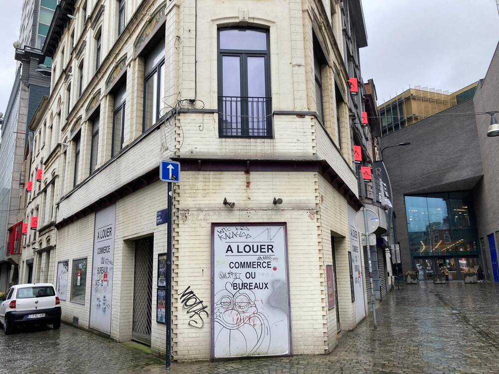 Commerce à louer à Charleroi 6000 1250.00€ chambres 85.00m² - annonce 379307