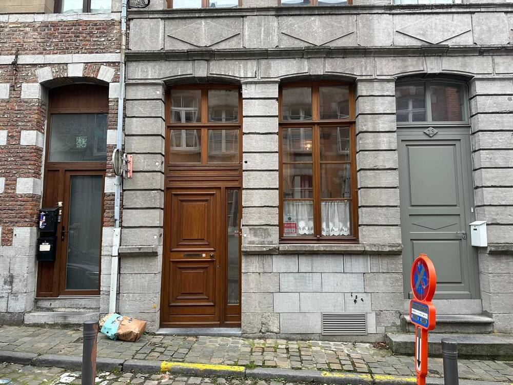 Commerce à louer à Mons 7000 200.00€ chambres m² - annonce 382946