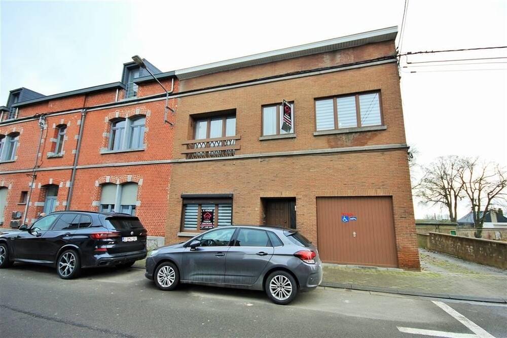 Commerce à vendre à Wanfercée-Baulet 6224 229000.00€ 4 chambres 221.00m² - annonce 382696