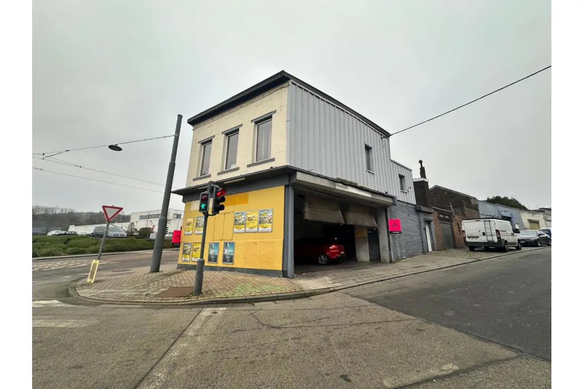 Commerce à louer à Lodelinsart 6042 1300.00€  chambres 80.00m² - annonce 384023