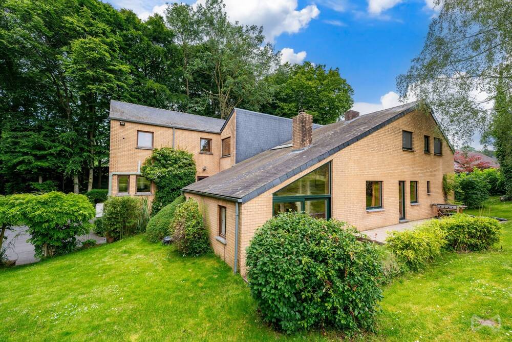 Maison à vendre à Barbençon 6500 297000.00€ 4 chambres 268.00m² - annonce 507584