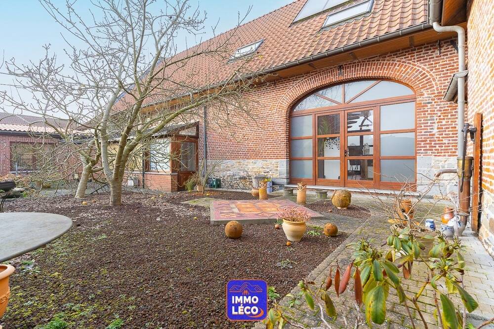 Immeuble de rapport - Immeuble à appartement à vendre à Bléharies 7620 495000.00€ chambres m² - annonce 390823