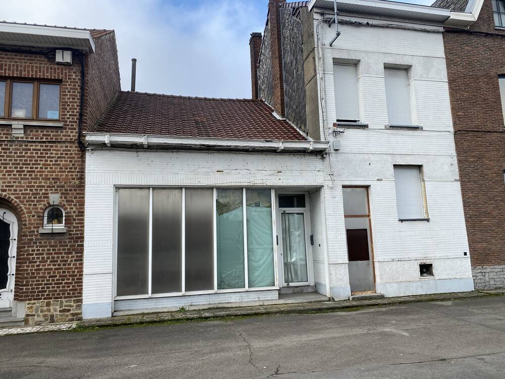 Maison à vendre à Trivières 7100 300000.00€ 2 chambres 200.00m² - annonce 392550