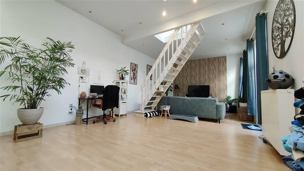 Immeuble de rapport - Immeuble à appartement à vendre à Tournai 7500 295000.00€ 4 chambres m² - annonce 393168