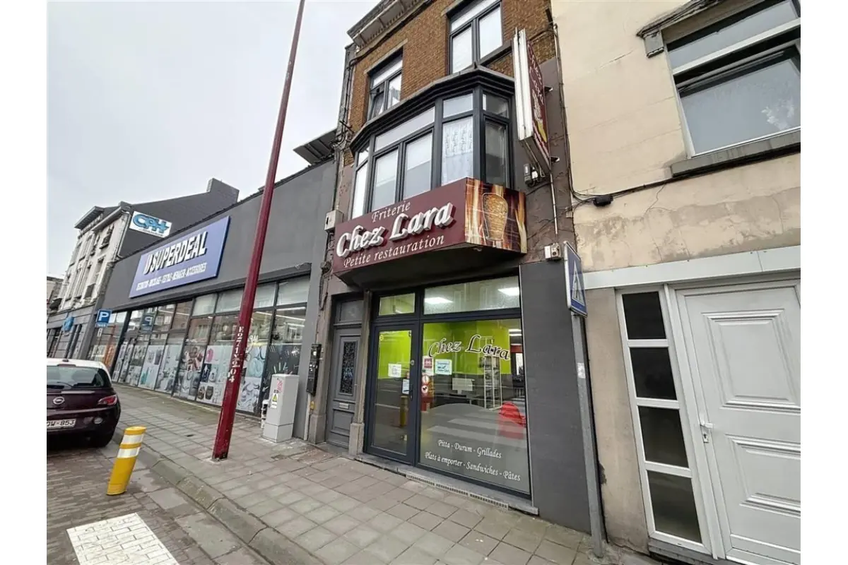 Commerce à vendre à Gilly 6060 50000.00€  chambres m² - annonce 395236