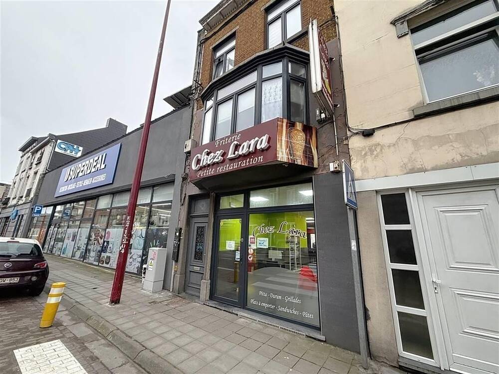 Commerce à vendre à Gilly 6060 50000.00€ chambres m² - annonce 395236