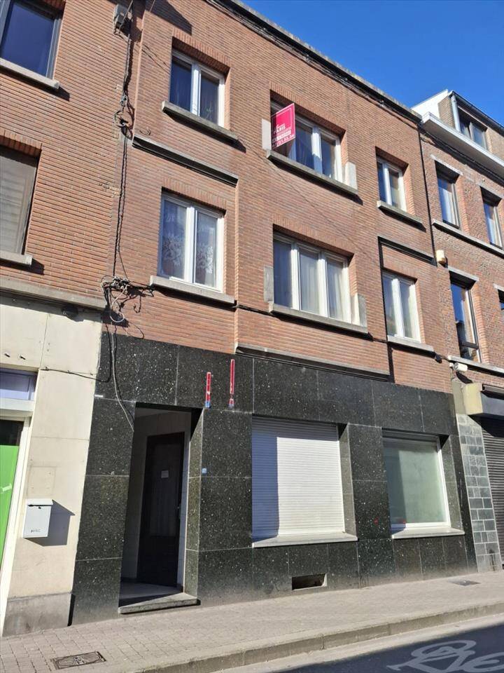 Maison à vendre à Braine-le-Comte 7090 235000.00€ chambres 237.00m² - annonce 398809