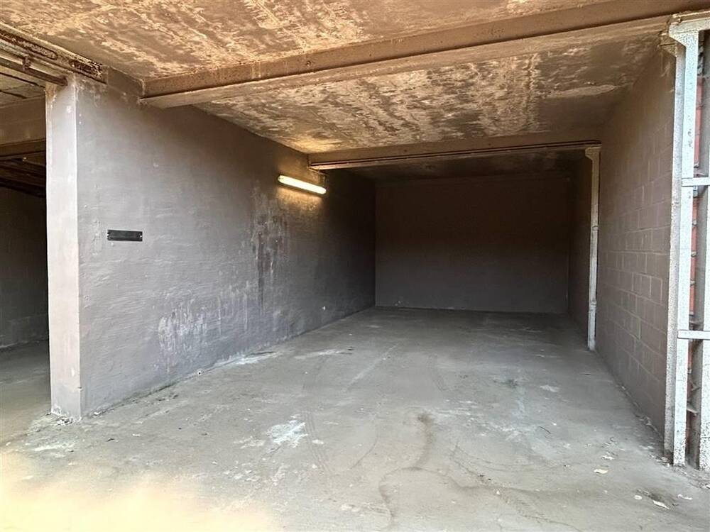 Parking / garage à louer à Beloeil 7970 50.00€ chambres m² - annonce 402392