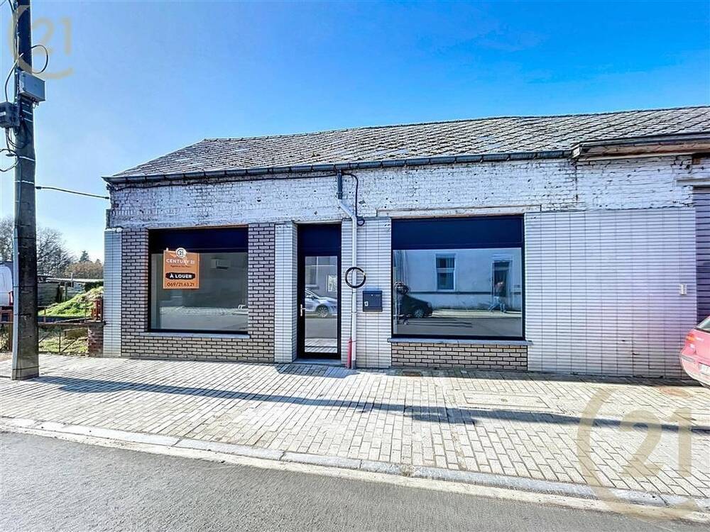 Commerce à louer à Leuze-en-Hainaut 7900 950.00€ chambres 113.00m² - annonce 406489