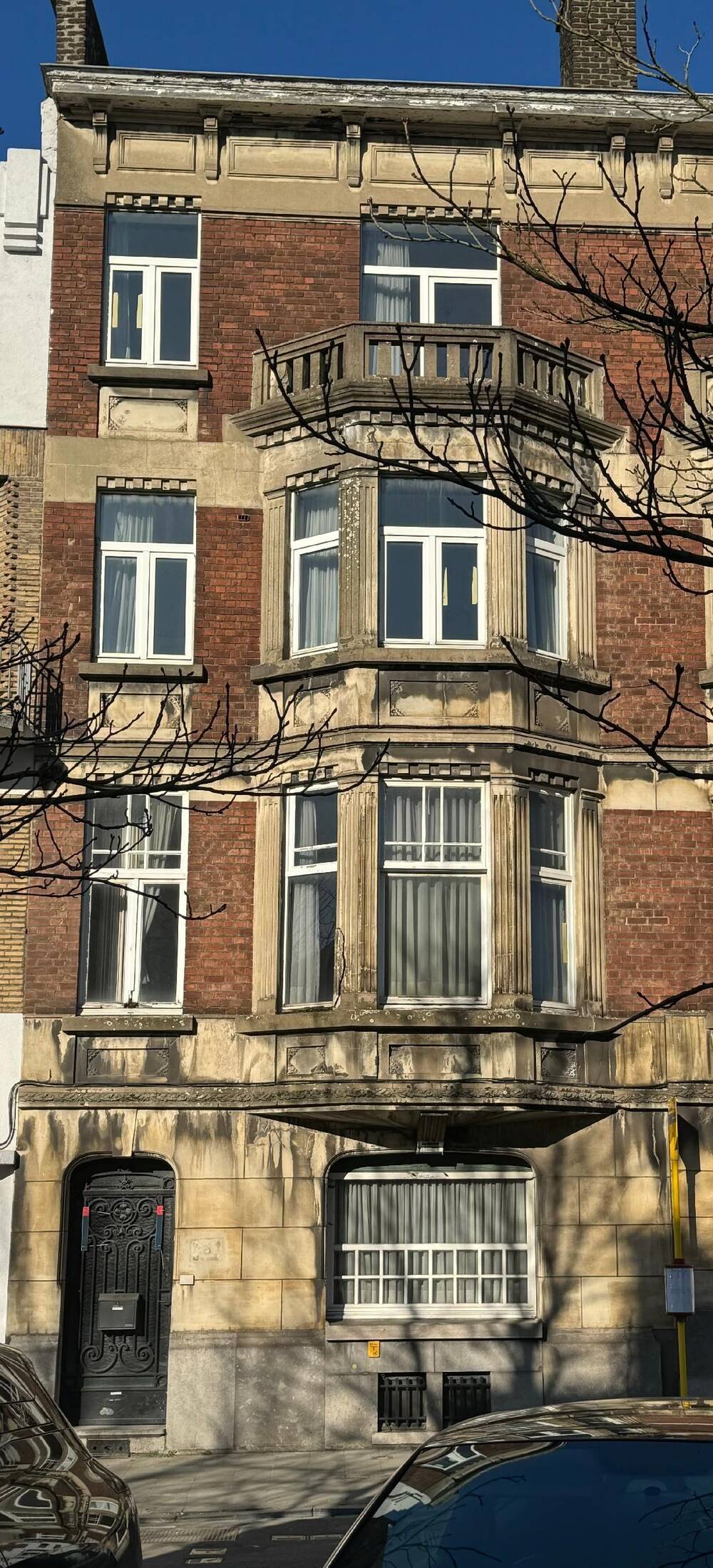 Immeuble de rapport - Immeuble à appartement à vendre à Charleroi 6000 230000.00€ 8 chambres 300.00m² - annonce 409504