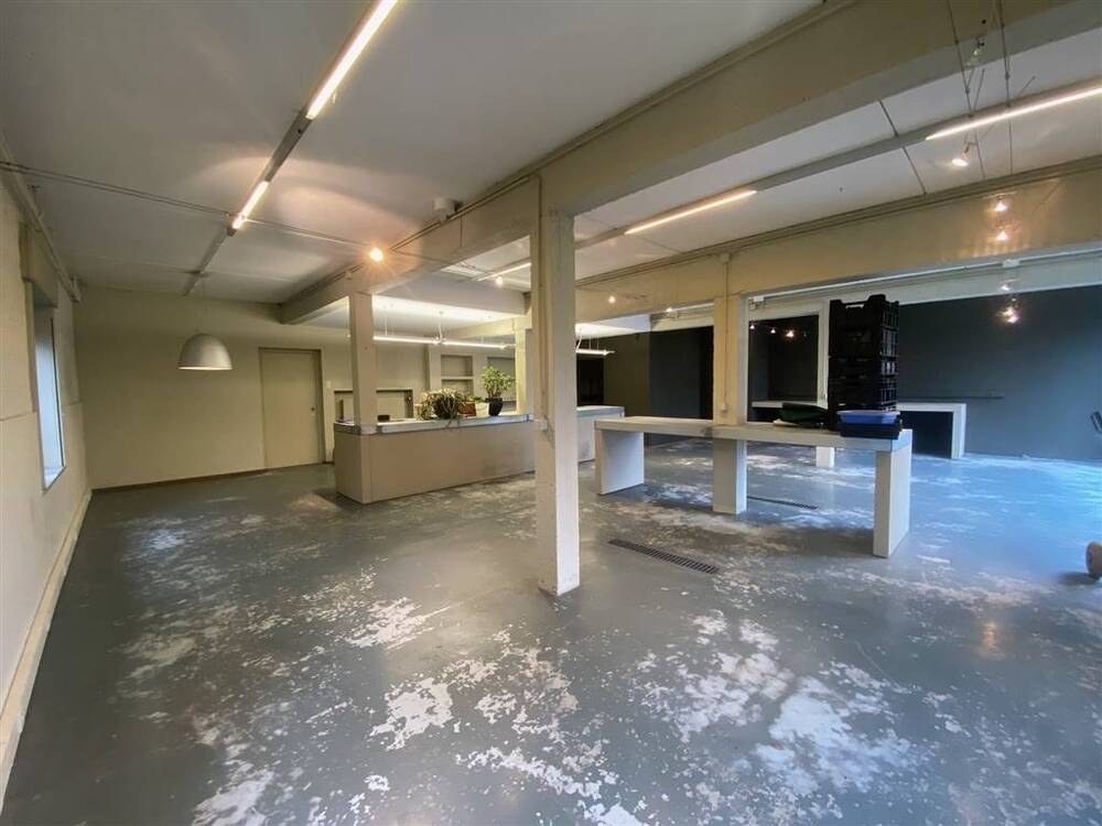 Commerce à louer à Chapelle-à-Wattines 7903 425.00€ chambres 118.00m² - annonce 409713