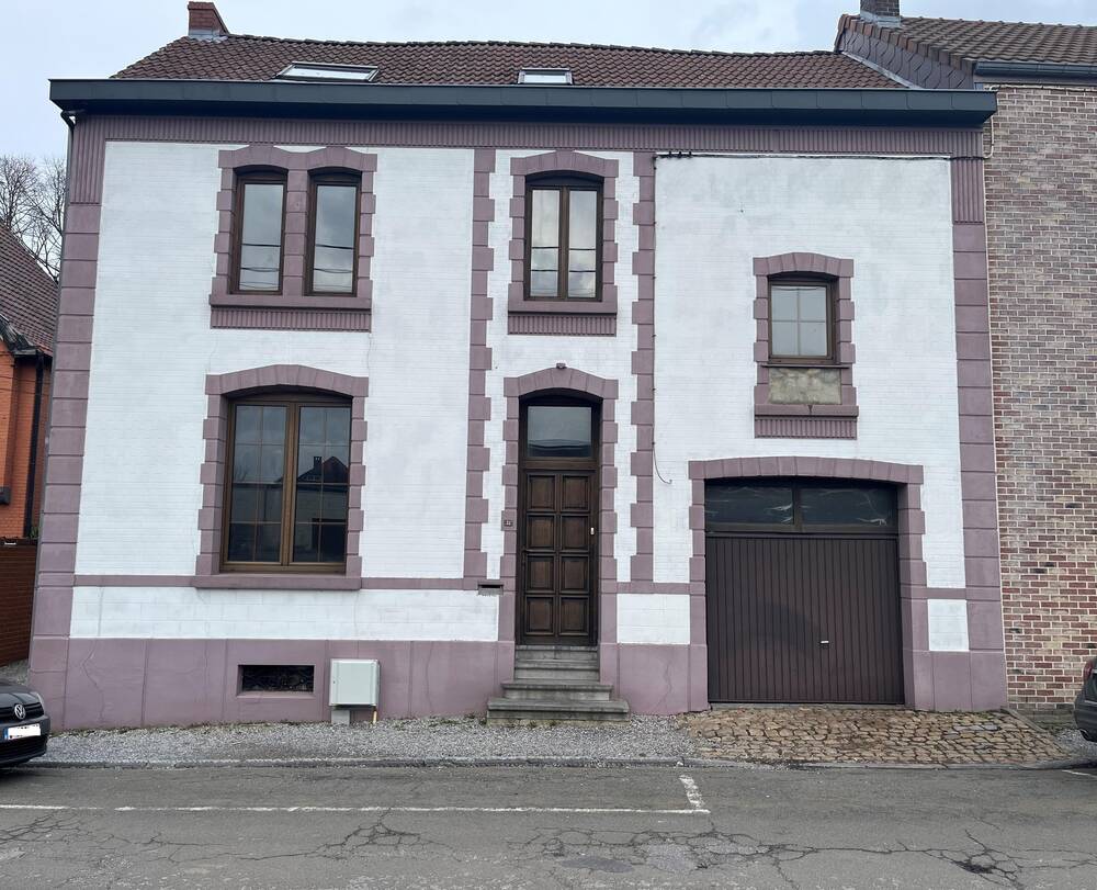 Maison à vendre à Wanfercée-Baulet 6224 100000.00€ 5 chambres 200.00m² - annonce 409878