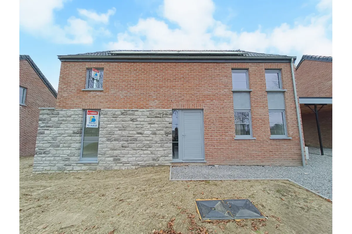 Maison à vendre à Nalinnes 6120 405000.00€ 3 chambres 157.00m² - annonce 410502