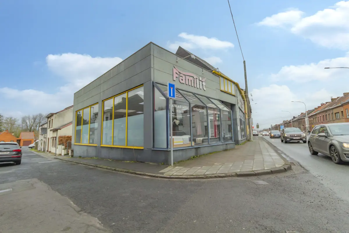 Maison à vendre à Jemappes 7012 168000.00€ 1 chambres 254.00m² - annonce 410019