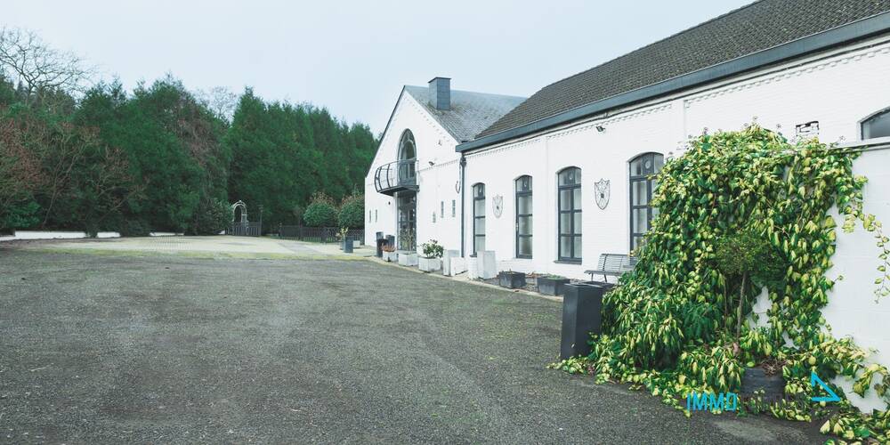 Commerce à vendre à Bouffioulx 6200 1200000.00€ chambres 700.00m² - annonce 413564