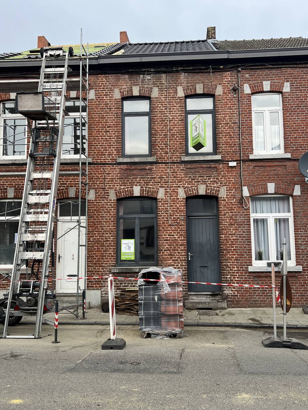 Maison à vendre à Courcelles 6180 99000.00€ 2 chambres 100.00m² - annonce 414217