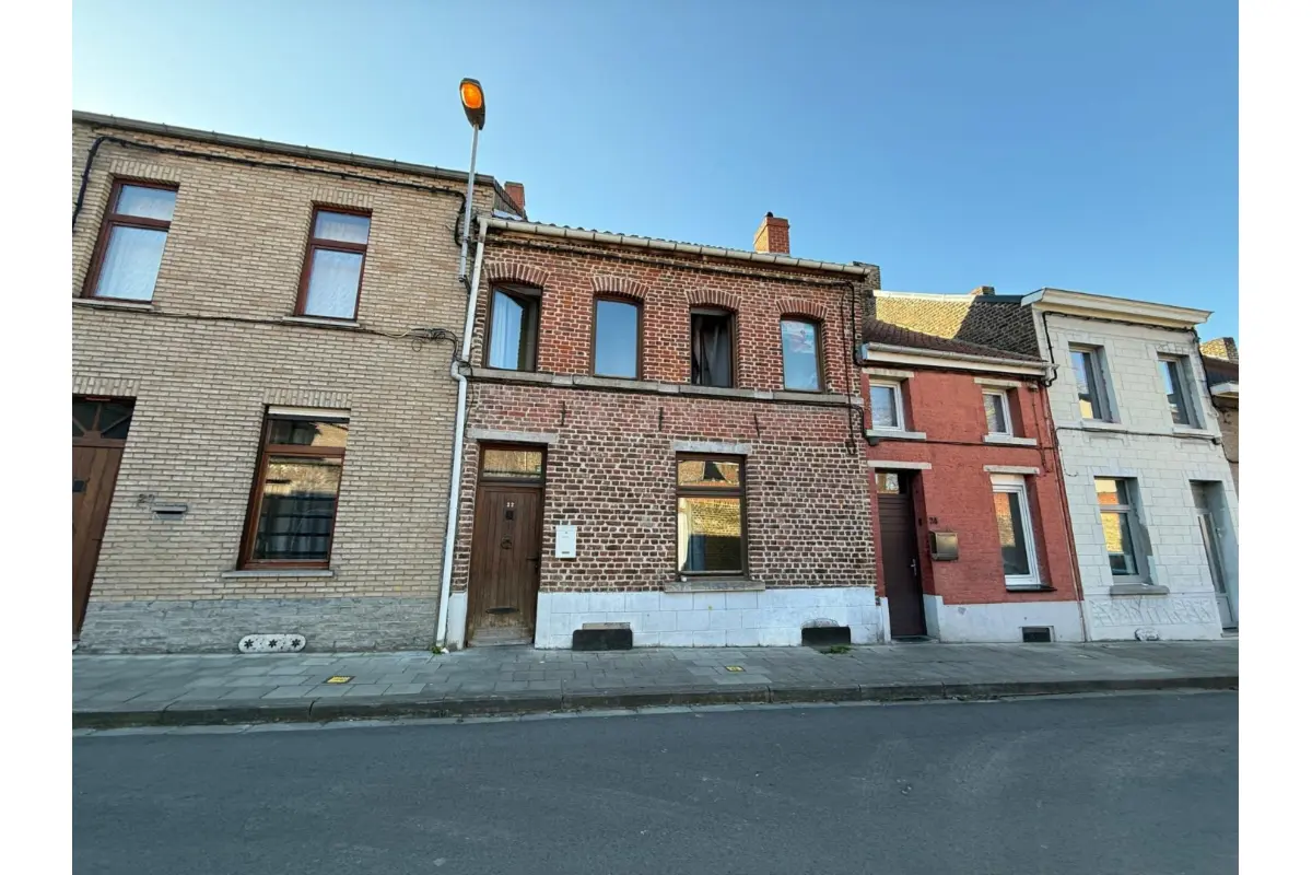 Maison à vendre à Jemappes 7012 169000.00€ 3 chambres 150.00m² - annonce 598340