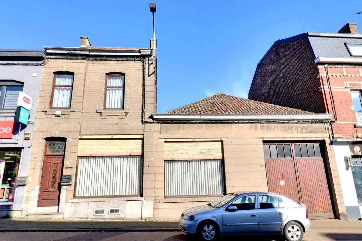 Immeuble mixte à vendre à Courcelles 6180 175000.00€ 2 chambres 110.00m² - annonce 649285