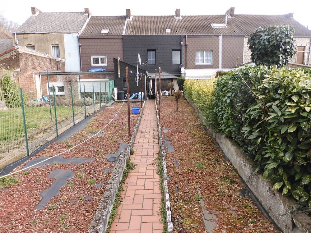 Maison à vendre à Châtelet 6200 159000.00€ 3 chambres 143.00m² - annonce 417831