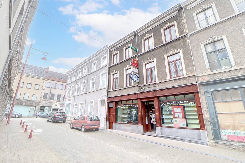 Immeuble de rapport - Immeuble à appartement à vendre à Leuze-en-Hainaut 7900 169000.00€ 6 chambres 311.00m² - annonce 475225