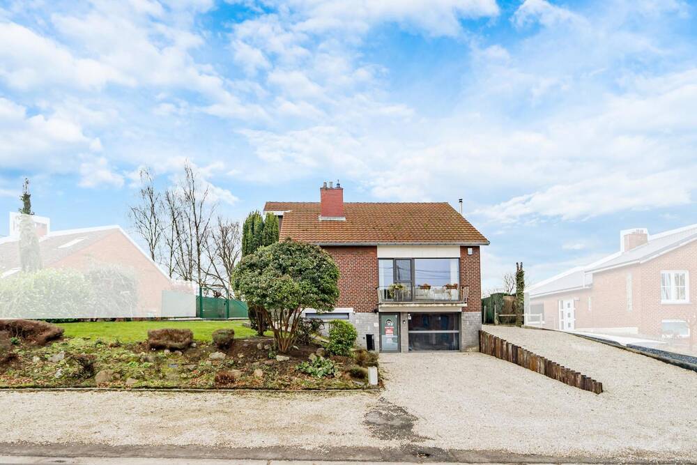Maison à vendre à Quévy-le-Petit 7040 325000.00€ 3 chambres 247.00m² - annonce 461377