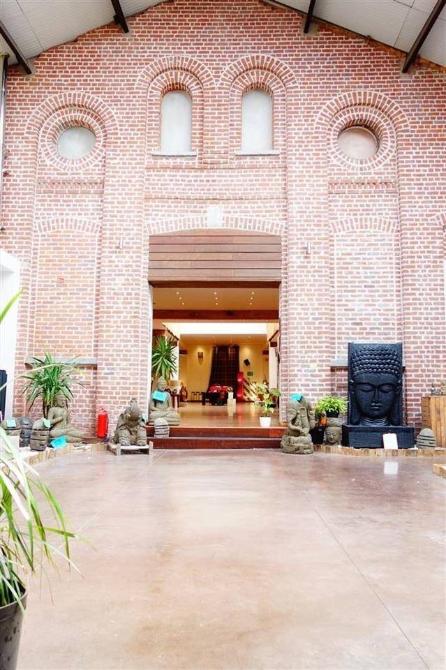 Commerce à louer à Tournai 7500 1800.00€ chambres 700.00m² - annonce 420746