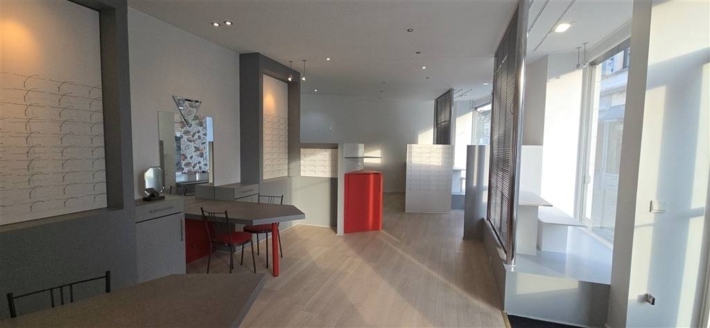 Maison à vendre à Péruwelz 7600 87500.00€ 5 chambres 335.00m² - annonce 422135