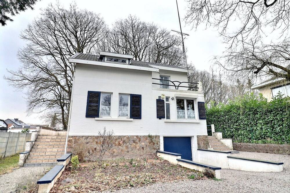 Villa à vendre à Montigny-le-Tilleul 6110 275000.00€ 2 chambres m² - annonce 421289