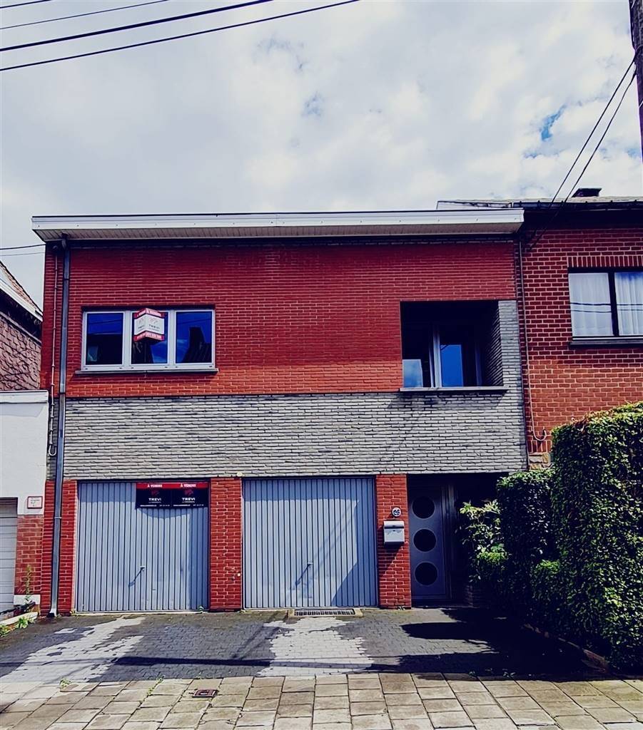 Maison à vendre à Couillet 6010 299000.00€ 3 chambres 280.00m² - annonce 424529