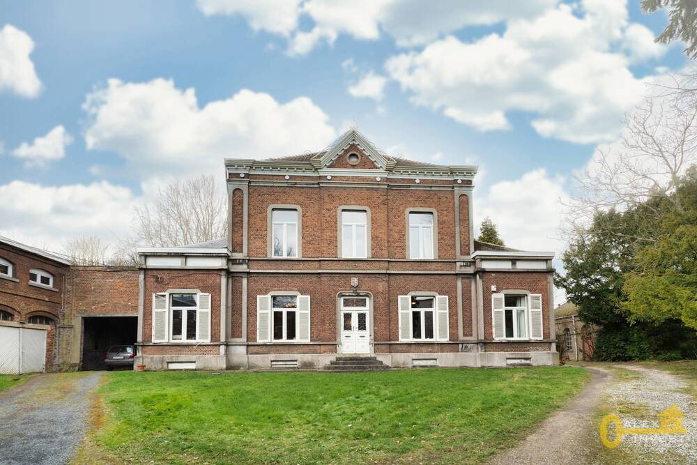 Maison à vendre à Houdeng-Aimeries 7110 450000.00€ 11 chambres 746.00m² - annonce 423975