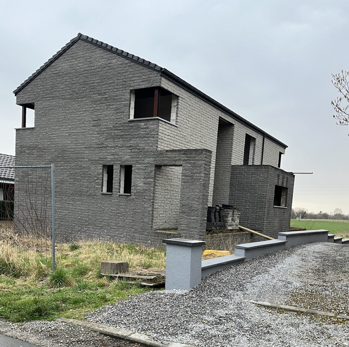 Maison à vendre à Châtelet 6200 299000.00€ 5 chambres 230.00m² - annonce 427767