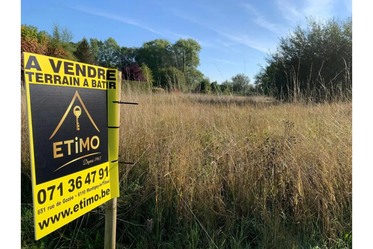 Terrain à vendre à Ham-sur-Heure 6120 199000.00€  chambres m² - annonce 428237