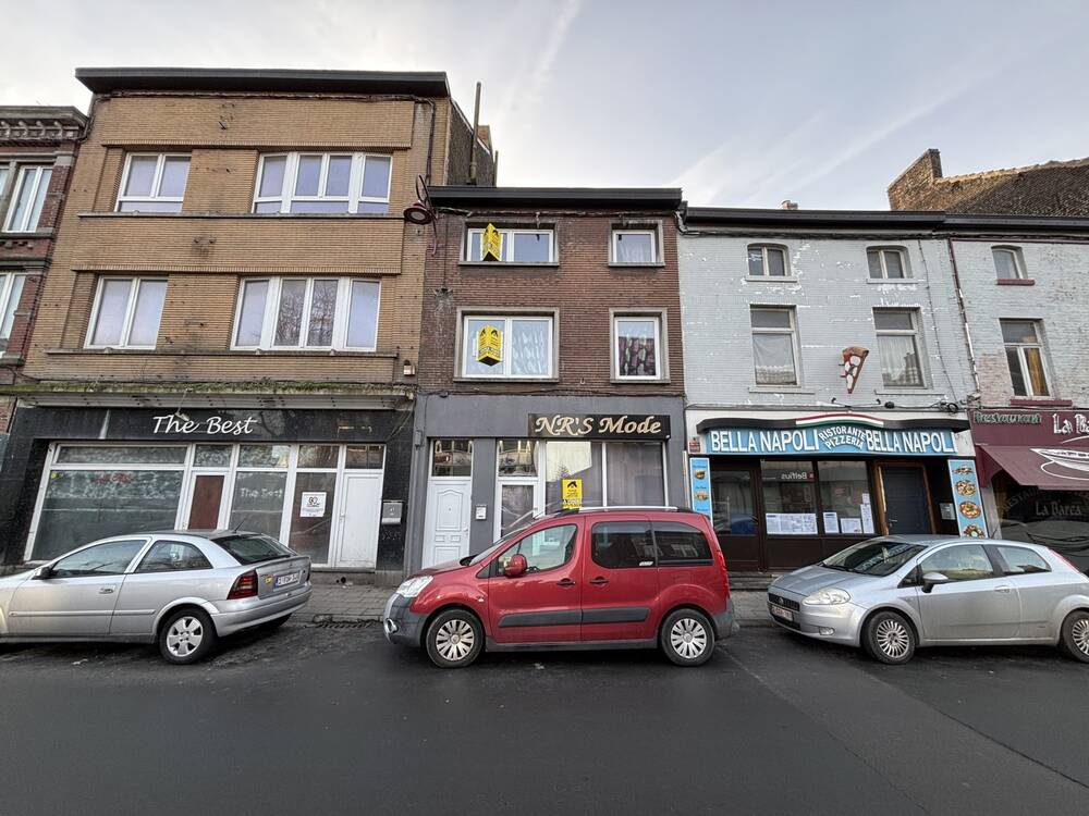 Maison à vendre à Gilly 6060 215000.00€ 5 chambres m² - annonce 429942