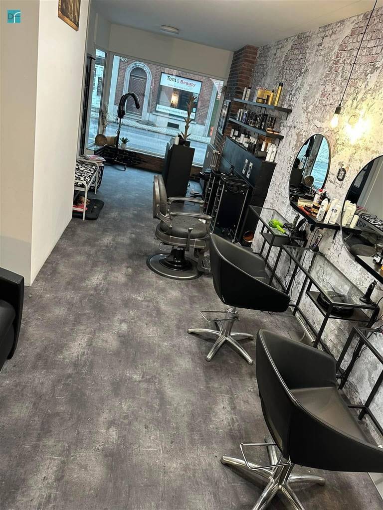 Commerce à louer à Fleurus 6220 700.00€  chambres 30.00m² - annonce 582906