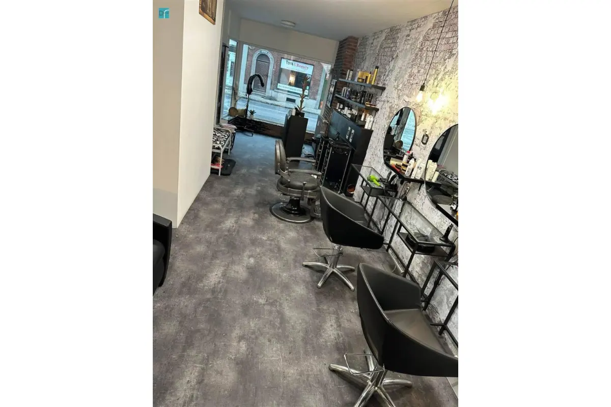 Commerce à louer à Fleurus 6220 700.00€  chambres 30.00m² - annonce 582906