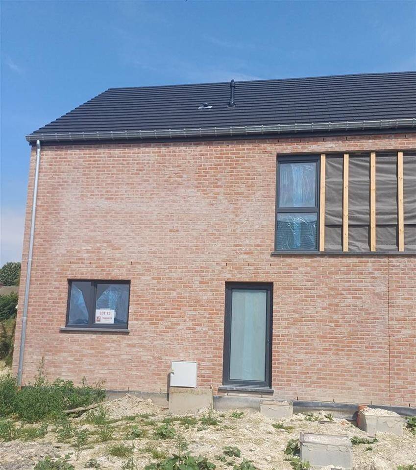 Maison à vendre à Thieu 7070 310000.00€ 3 chambres 137.00m² - annonce 431746
